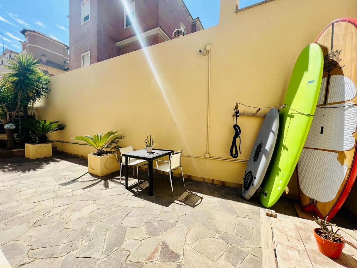 Surf House Leilighet Lido di Ostia Eksteriør bilde